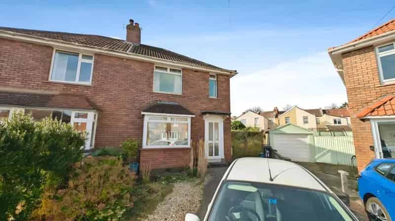 3 Bed Semi Detached House For Sale