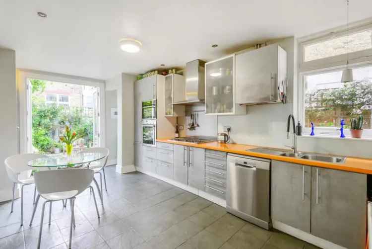 Five Bedroom Victorian House Near Streatham Hill Station