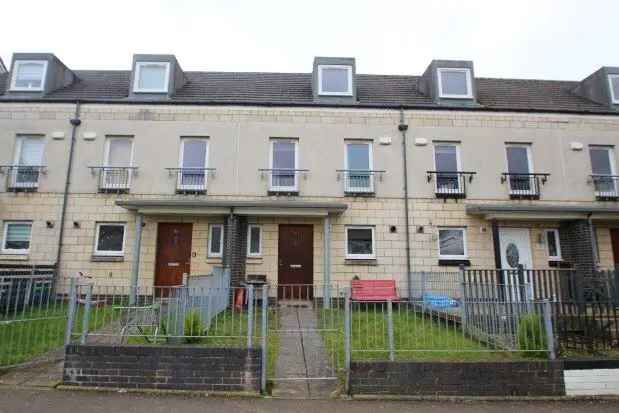 Three Bedroom Townhouse to Rent Glasgow G31