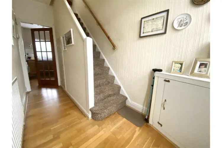 3 Bed End Terrace House Shrewsbury