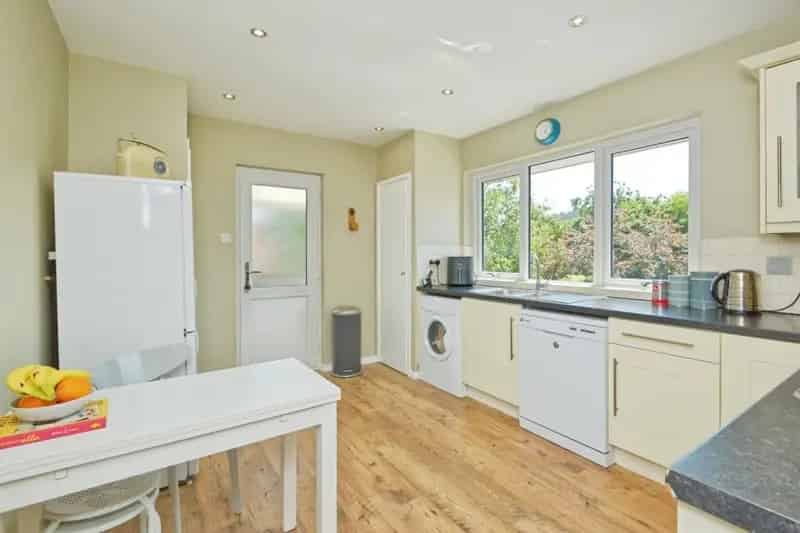 Detached Four Bedroom Chalet Bungalow in Minehead with Stunning Views