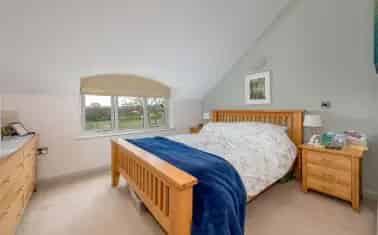 4-Bedroom House in Gated Community with Tennis Courts and Paddock