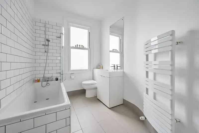 4 Bedroom 2 Bathroom Edwardian House - Perfect Family Home