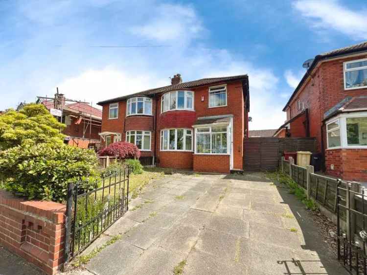 3 Bedroom Semi-Detached House for Sale Near Leverhulme Park