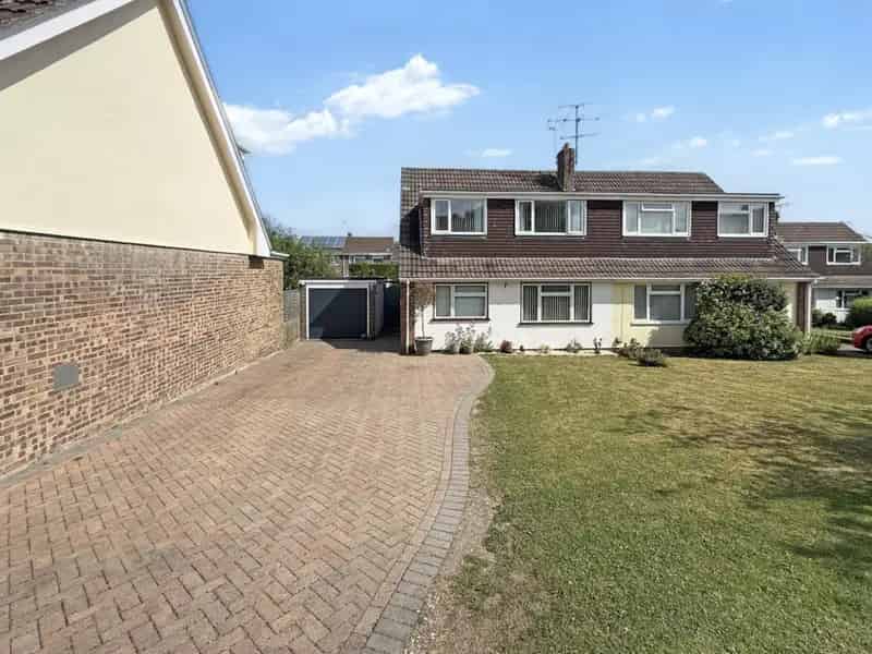 4 Bedroom House for Sale in Warminster