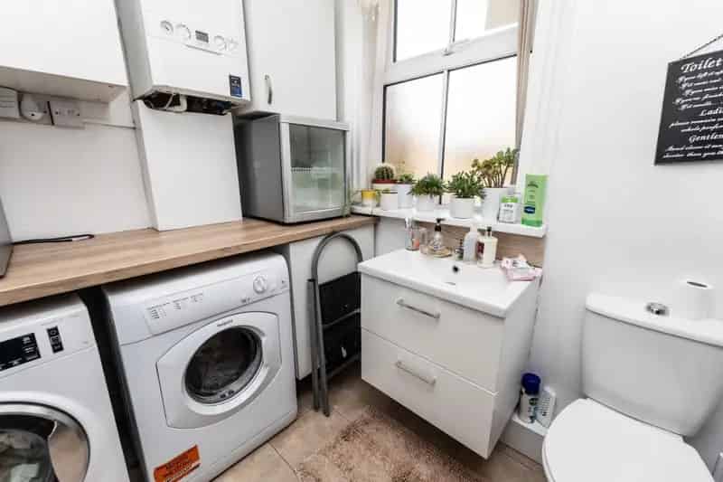 5 Bedroom House For Sale Ferrybridge