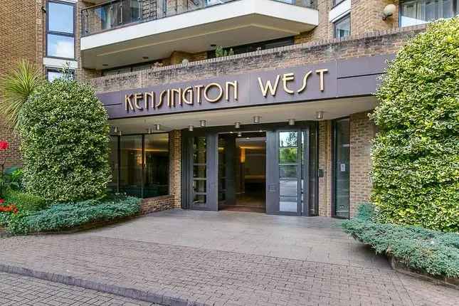 Flat for sale in Kensington West, Blythe Road, London W14