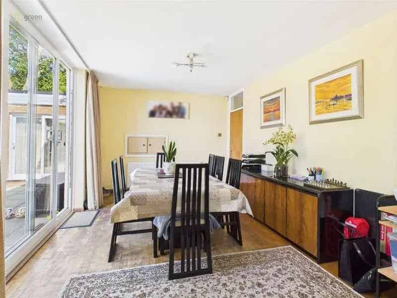 4 Bed House for Sale 2060 sq ft