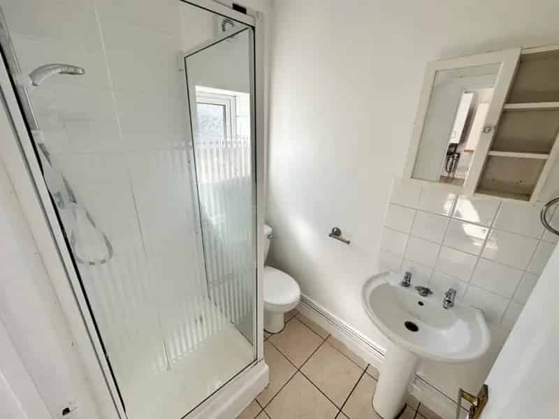 1 Bedroom Flat To Rent Available 2025