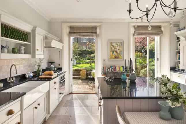 Four Bedroom Garden Flat Hampstead NW3