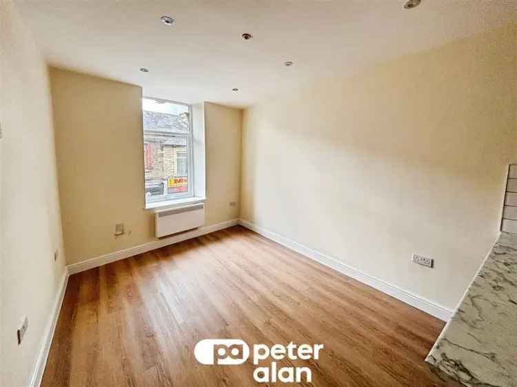 Bills Included 1 Bedroom Flat Must View