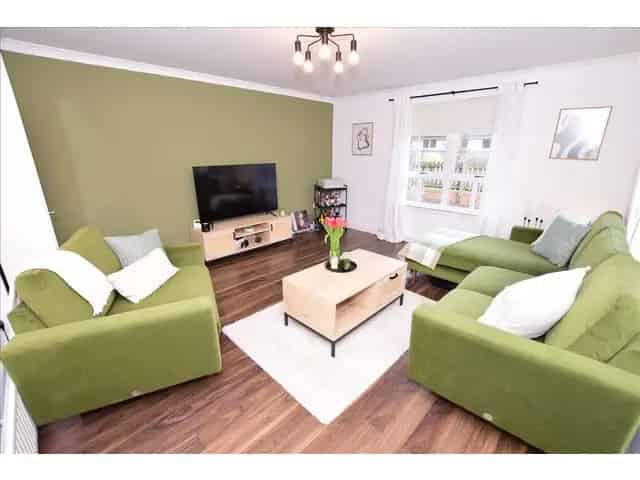 2 Bedroom Ground Floor Flat for Sale in Hamilton
