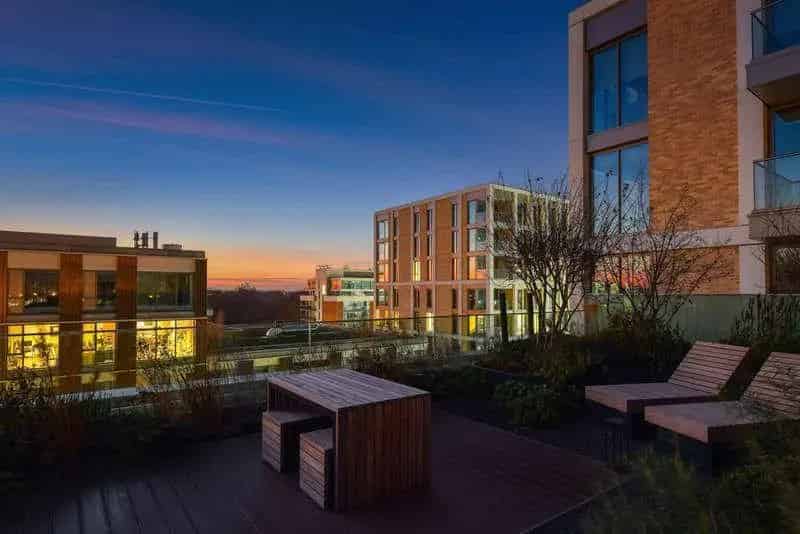 3 bed flat for sale