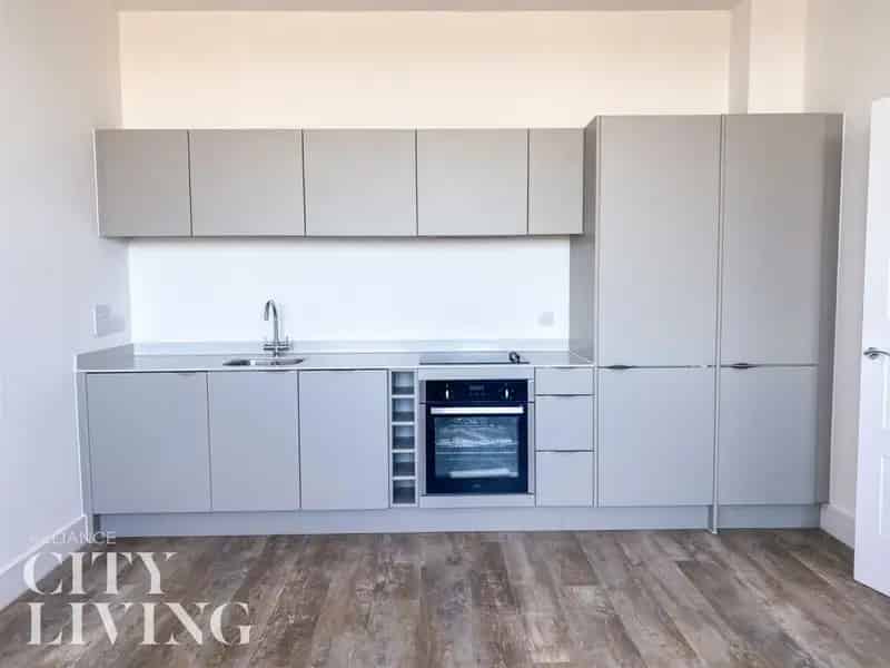 2 Bedroom Apartment near Birmingham City Centre