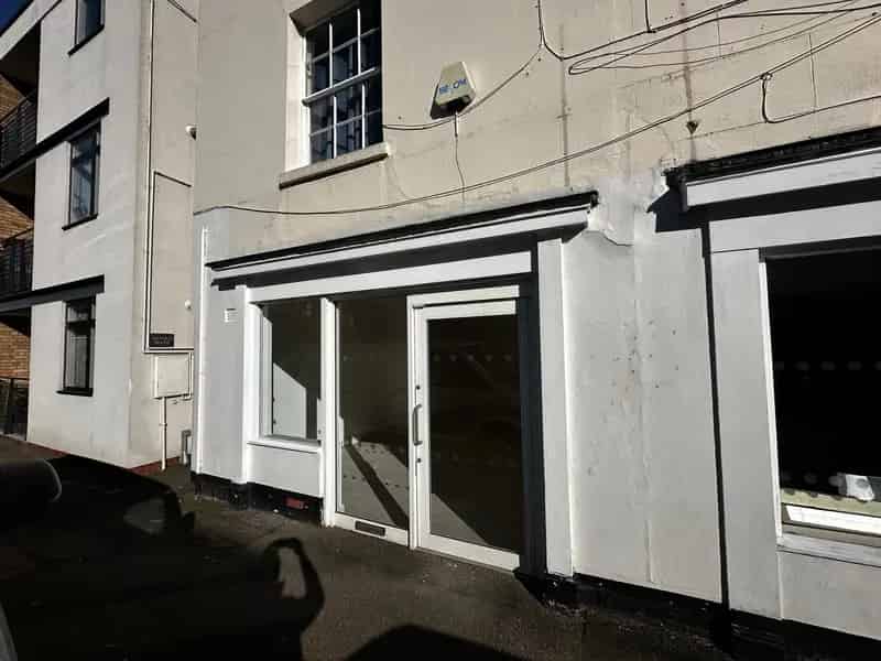 Refurbished Ground Floor Shop Leamington Spa Town Centre
