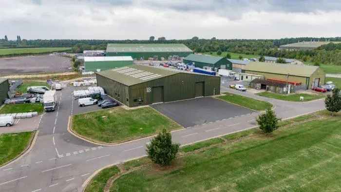 Detached Warehouse Unit with High Eaves and A1 Access