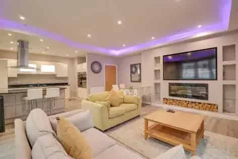 3 Bed Penthouse Apartment Southampton