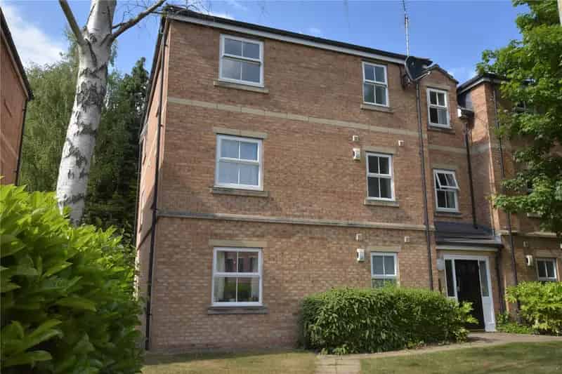 Two Double Bedroom Apartment in Meanwood
