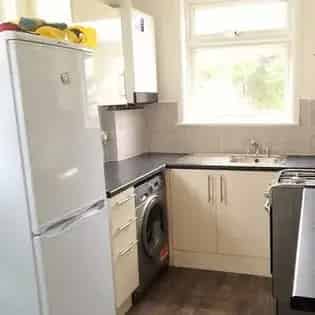 6 Room House Near Burnt Oak Tube Station