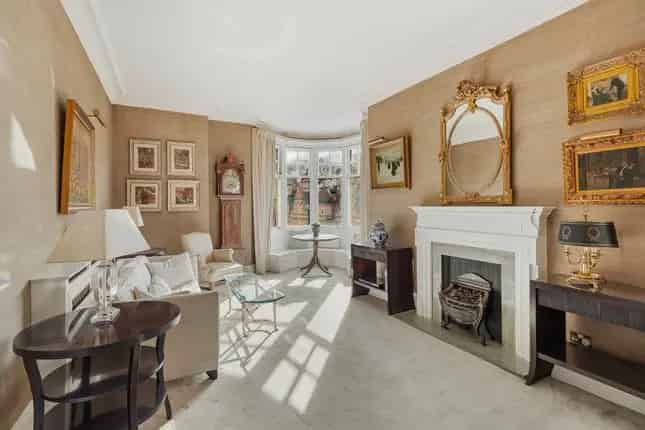 3-Bedroom Mayfair Apartment for Sale Mount Street London W1K