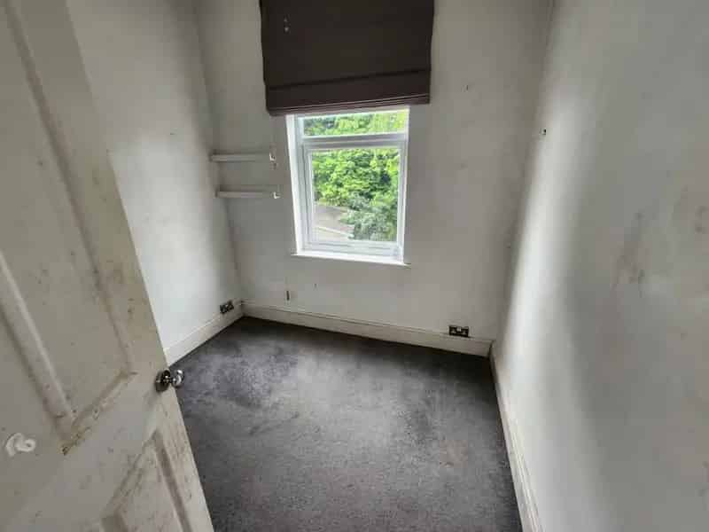 3 Bedroom Semi Detached House Nottingham NG3 For Sale