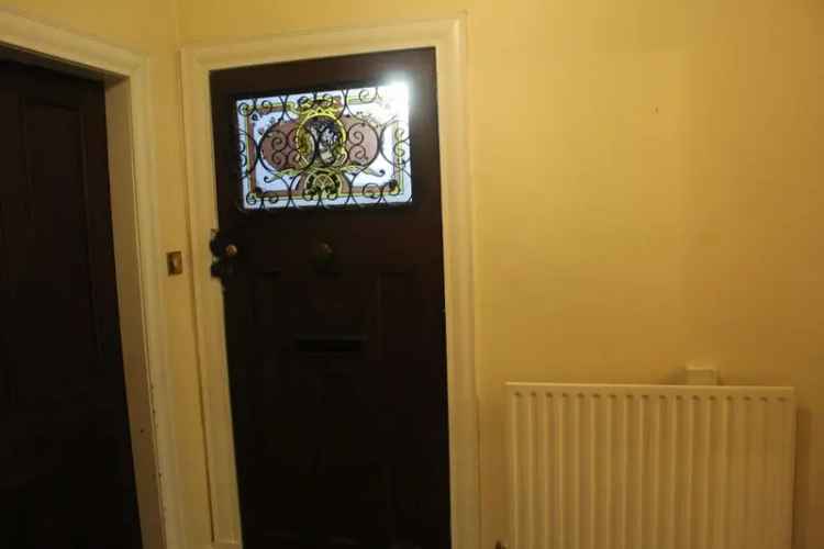 2 Bedroom Flat to Rent West End
