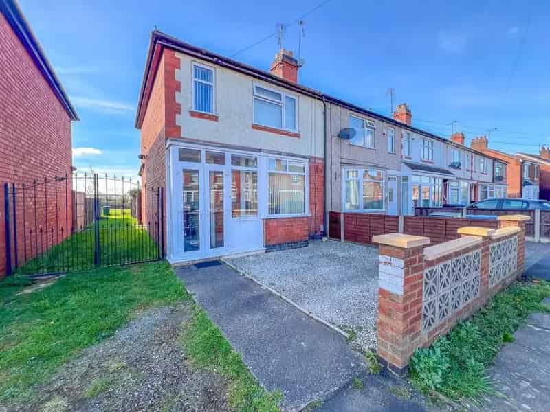 2 Bedroom End of Terrace House for Sale