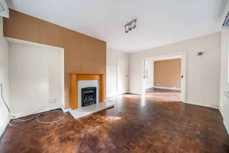4 Bedroom Detached House to Rent