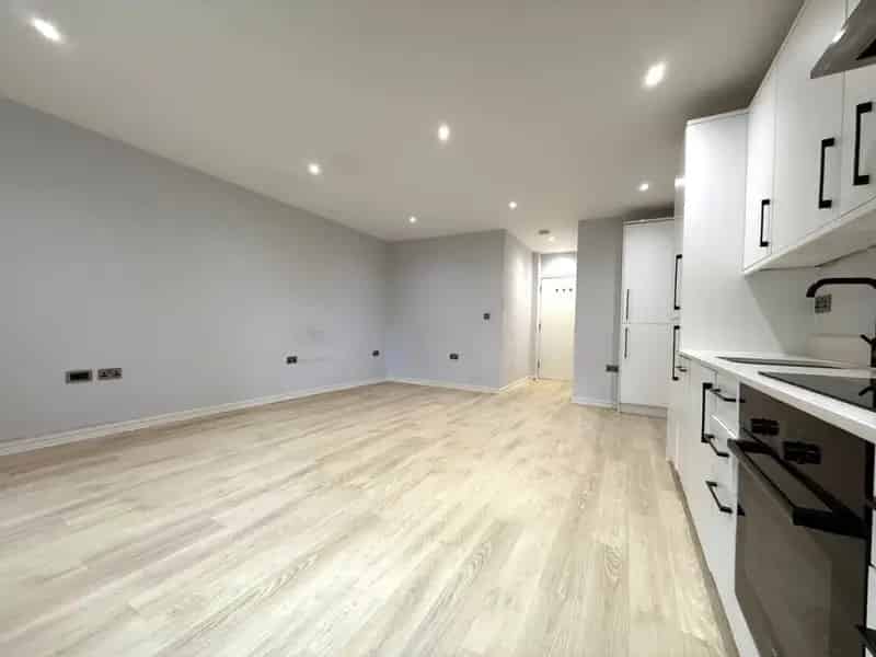 1 bedroom Flat
 To Rent