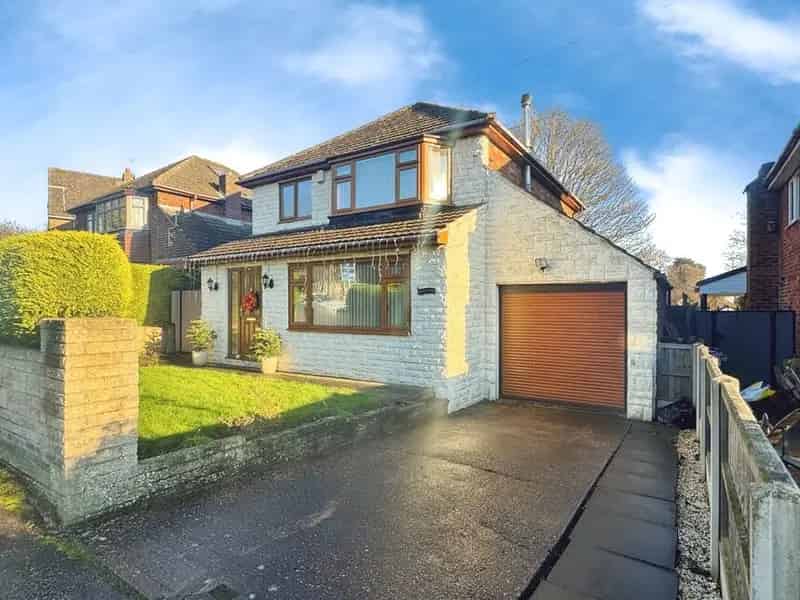 3 Bedroom Detached House for Sale Dinnington South Yorkshire