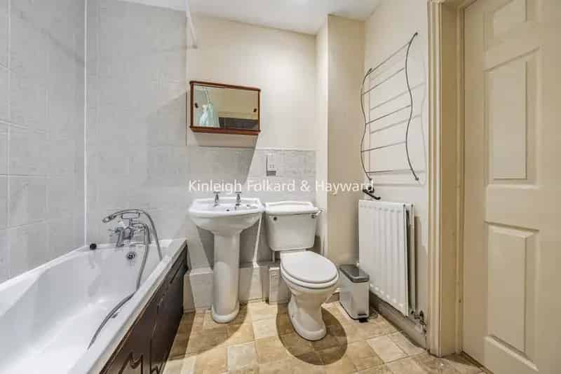 Flat For Rent , London, England