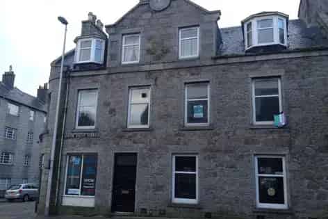 Spacious Double Room in Aberdeen City Centre HMO