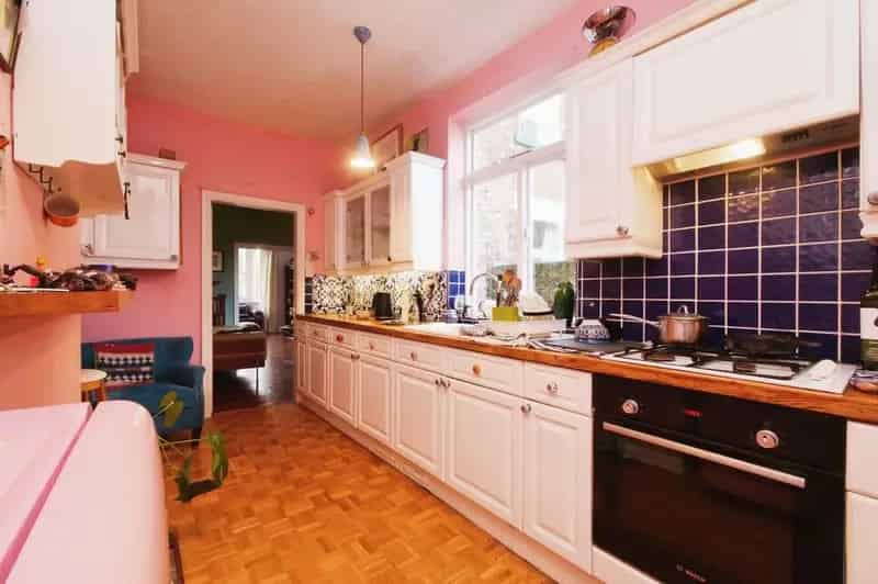 3 Bedroom Mid Terrace House for Sale York