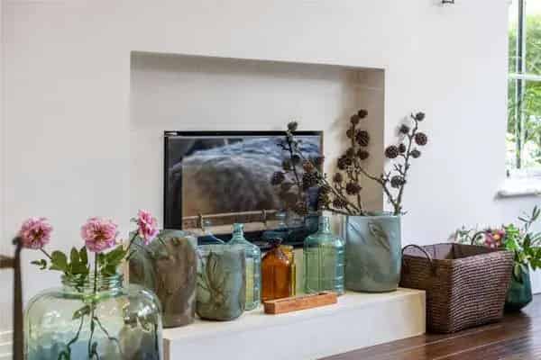 Sunningdale Family Home 5200 Sq Ft 5 Beds 3 Baths Landscaped Gardens