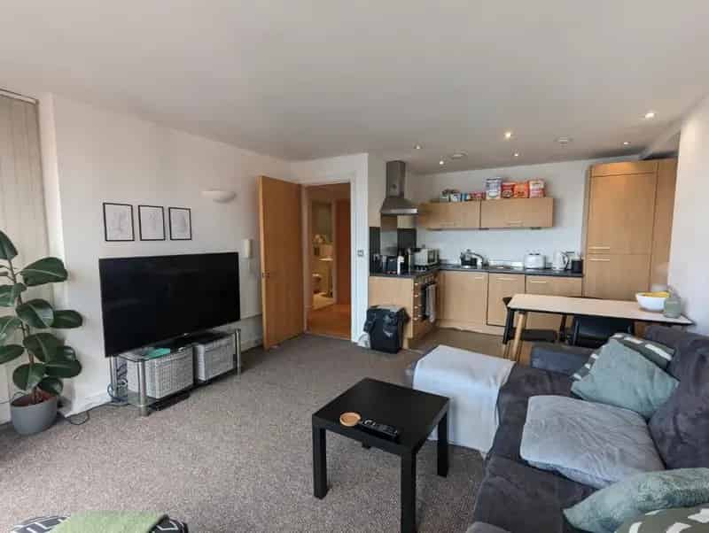 2 bedroom Flat
 For Sale