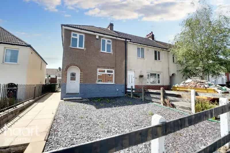 3 Bedroom Semi-Detached House for Sale
