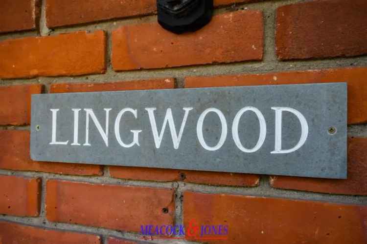 4 Bedroom Detached House for Sale in Old Shenfield