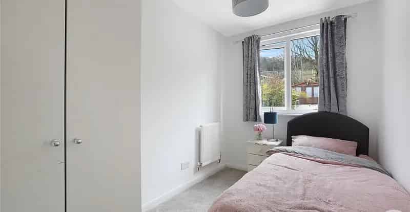 4 Bedroom Chalet Bungalow For Sale