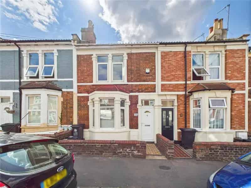 2 Bedroom Terrance House for Sale in Redfield