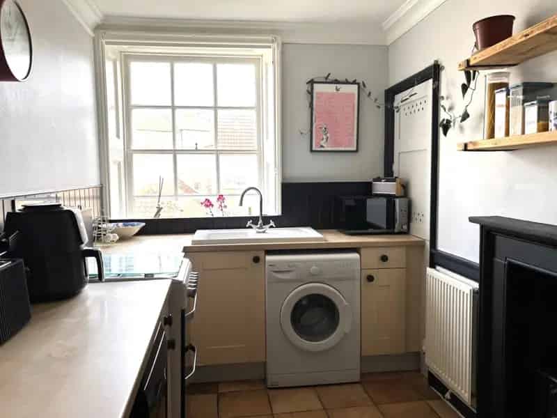 1 Bedroom Flat to Rent Central Location