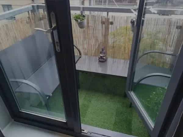 Brentwood One Bedroom Flat Near Station