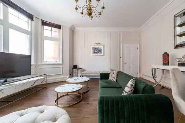 Flat for Sale in London Davies Street W1K