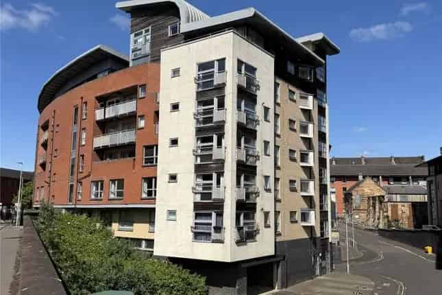 2 Bed Flat for Sale in Partick Glasgow G11 Western Gate Development
