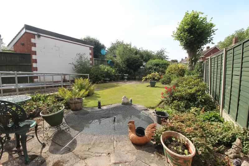 3 Bedroom Mid Terrace House for Sale Yardley B26
