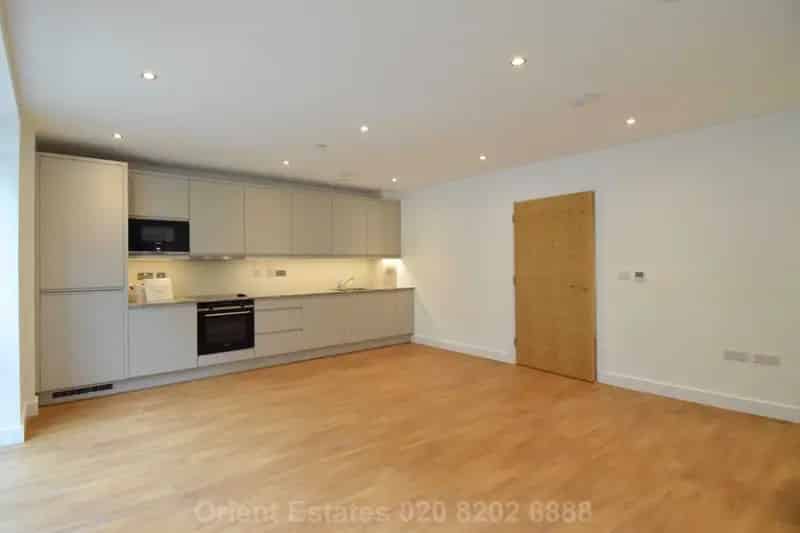 1 Bedroom Flat to Rent Near Colindale Tube Station