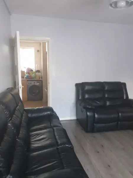 House For Rent in London, England