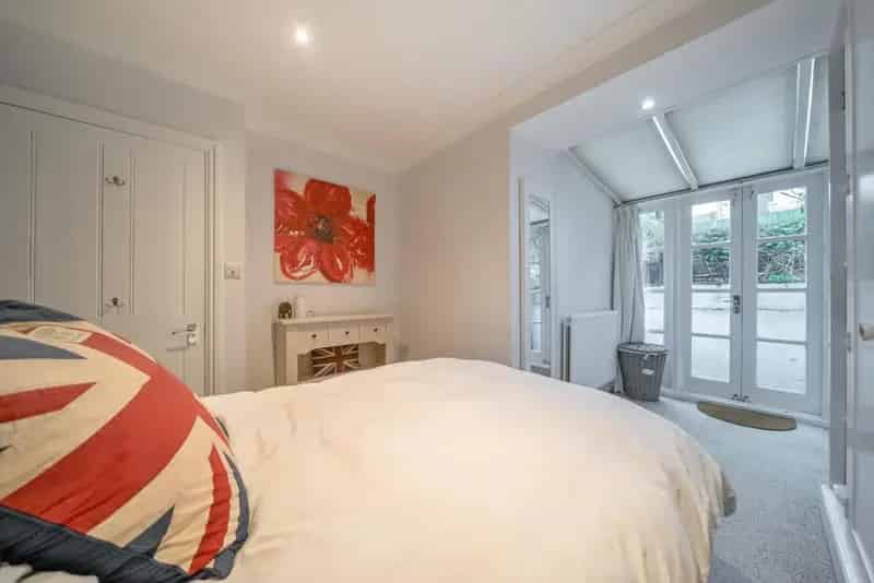 Beautiful Home near St John's Hill Clapham Junction