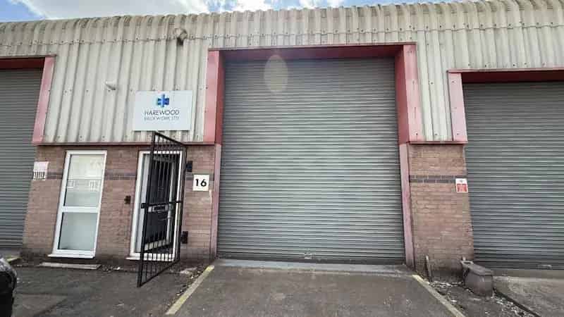 Industrial property For Rent , Crewe, England