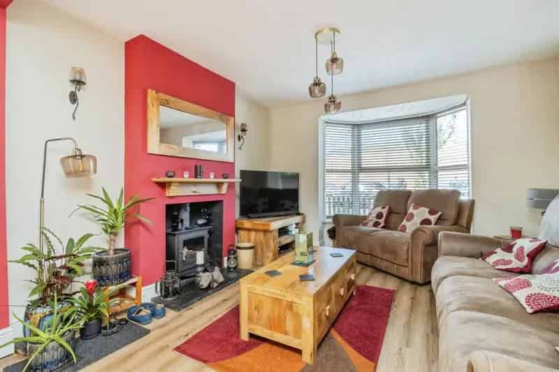 Victorian End Terrace Home in Minehead