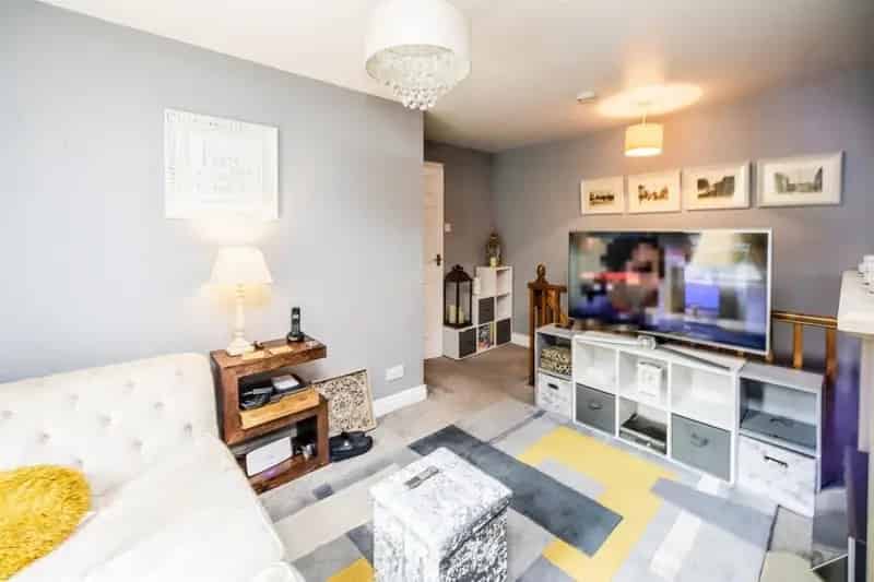Two Bedroom House Near Sowerby Bridge Town Centre